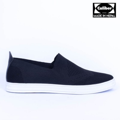 Caliber Shoes Black Casual Slip On Shoes For Men