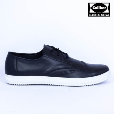 Caliber Shoes Black Casual Lace Up Shoes For Men